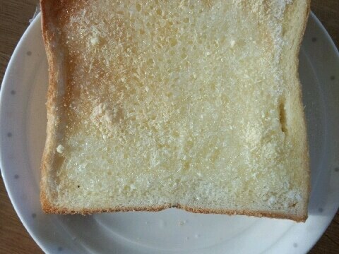 朝食に♪　粉チーズシュガートースト